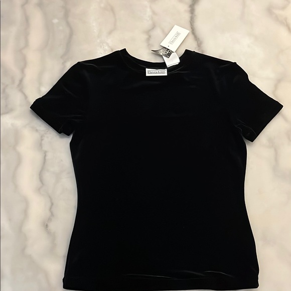 Christie & Jill Tops - 🎈Black Velour Short Sleeve T-Shirt🎁Fill a Box for $20 up to 5lbs Sale 📦